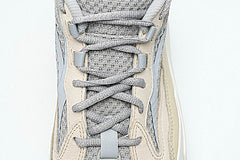 Reps Sneakers  adidas Yeezy Boost 700 V2 “Cream” GY7924