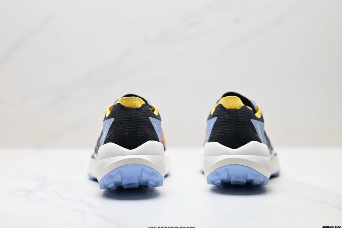 Adidas K81801550 Unisex Running Shoes - 5 Colorways incl. Blue/Green & Orange/Black