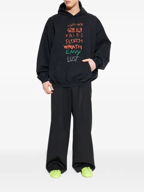 VETEMENTS Hoodie with a graphic print