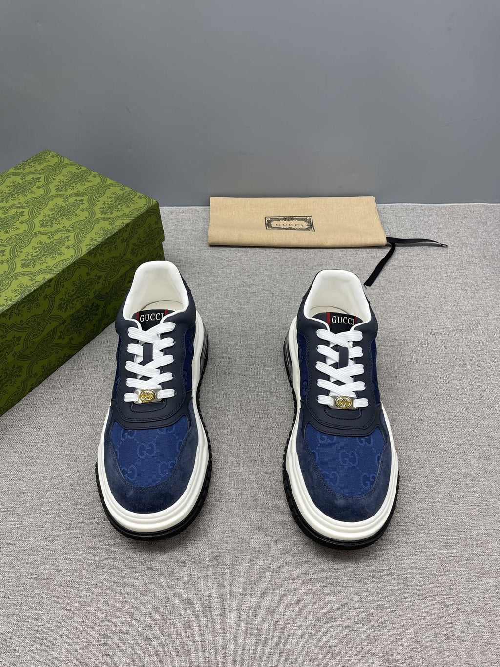 Gucci Men's Low-Top Lace-Up Sneakers