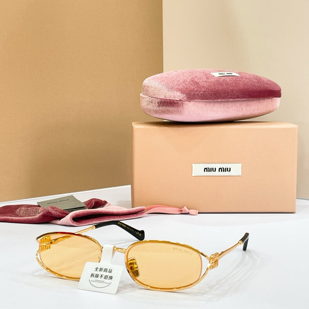 Miu Miu Sunglasses – OMU A88S