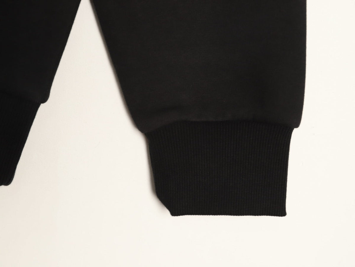 Gucci Interlocking G and Lettering Crewneck Sweatshirt - Black